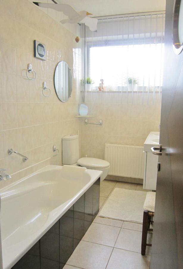 Les Chambourlettes Bed & Breakfast Mons Exterior photo