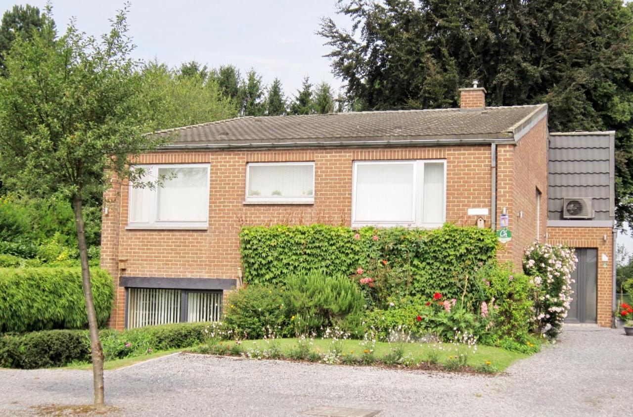 Les Chambourlettes Bed & Breakfast Mons Exterior photo