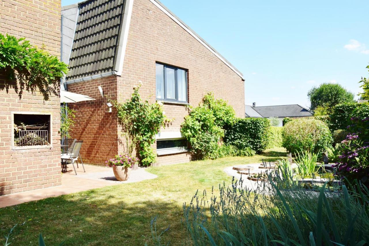 Les Chambourlettes Bed & Breakfast Mons Exterior photo